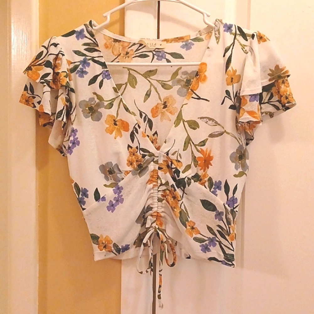 Floral Drawstring Crop Top - Picture 3 of 3